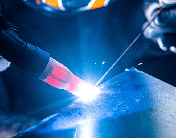 How long does a TIG welding torch last
