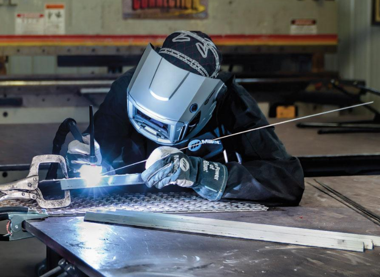 What are the common defects in TIG welding aluminum